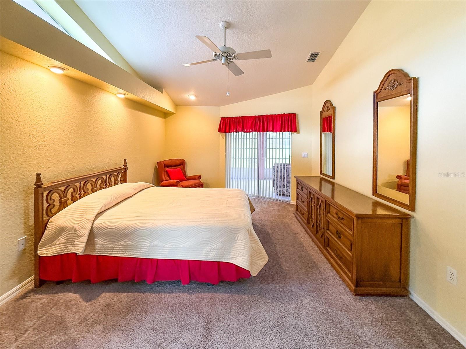8533 CORAL CREEK LOOP