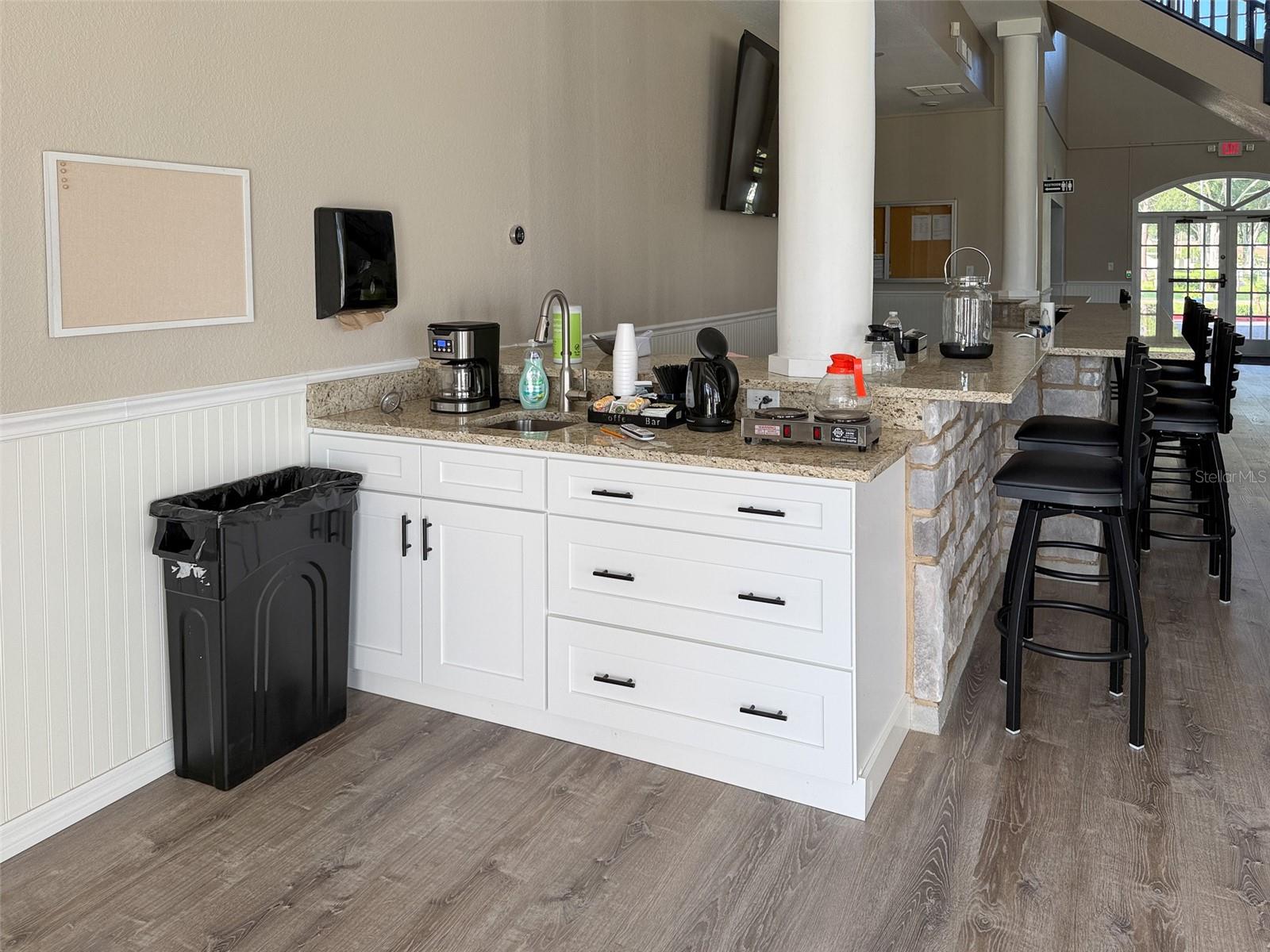 8533 CORAL CREEK LOOP