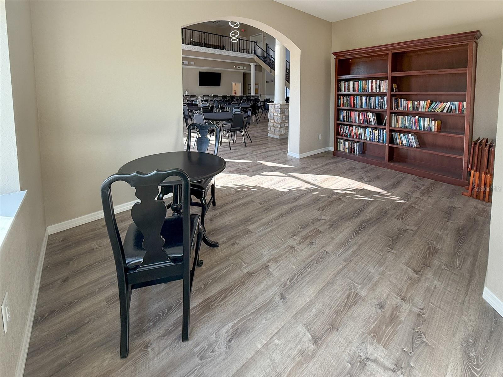 8533 CORAL CREEK LOOP