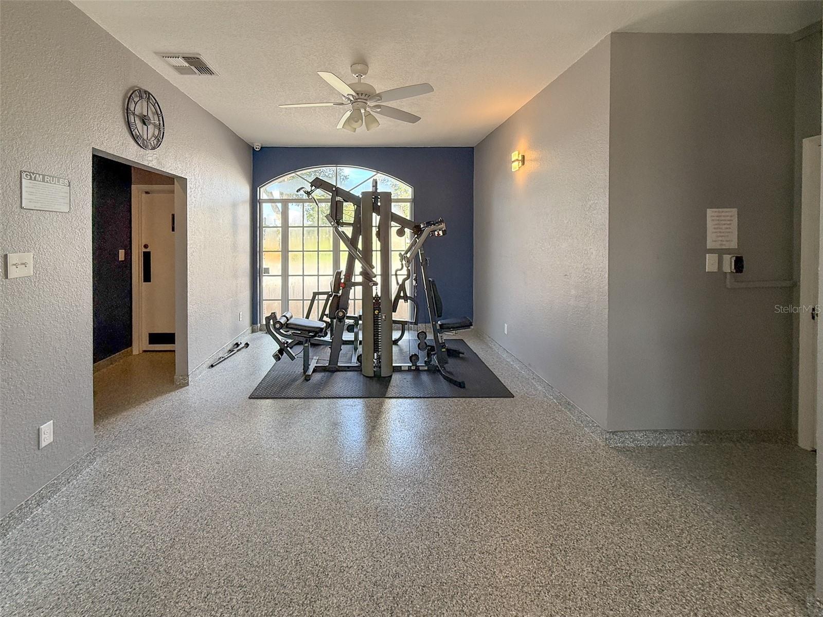8533 CORAL CREEK LOOP