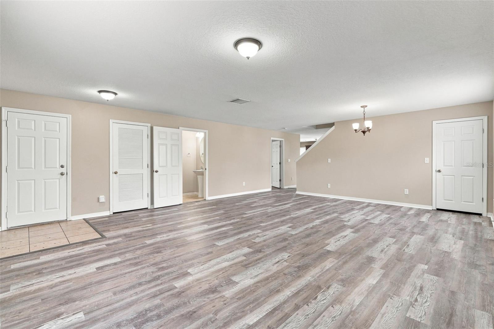 5123 CELLO WOOD LN