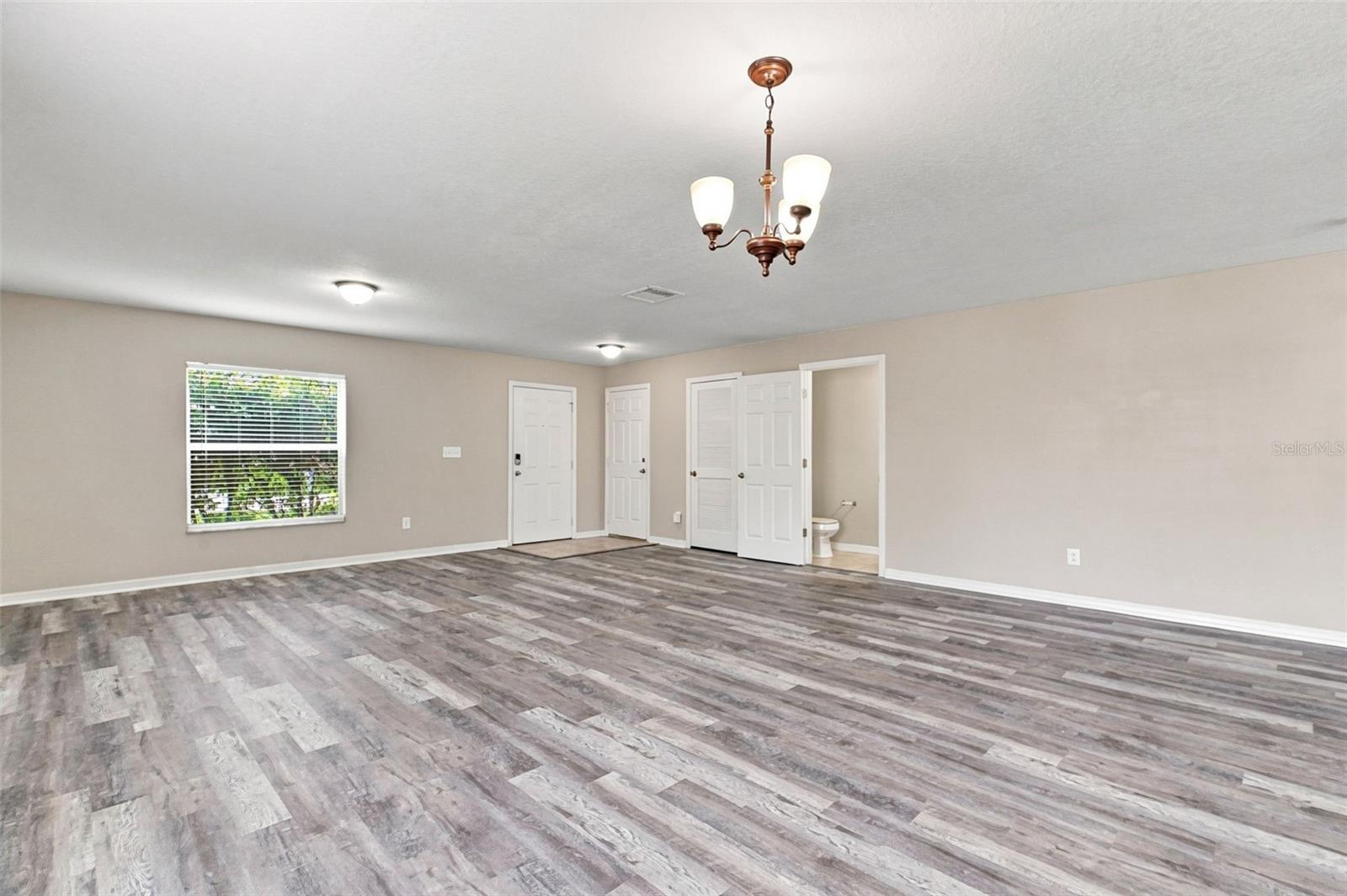 5123 CELLO WOOD LN