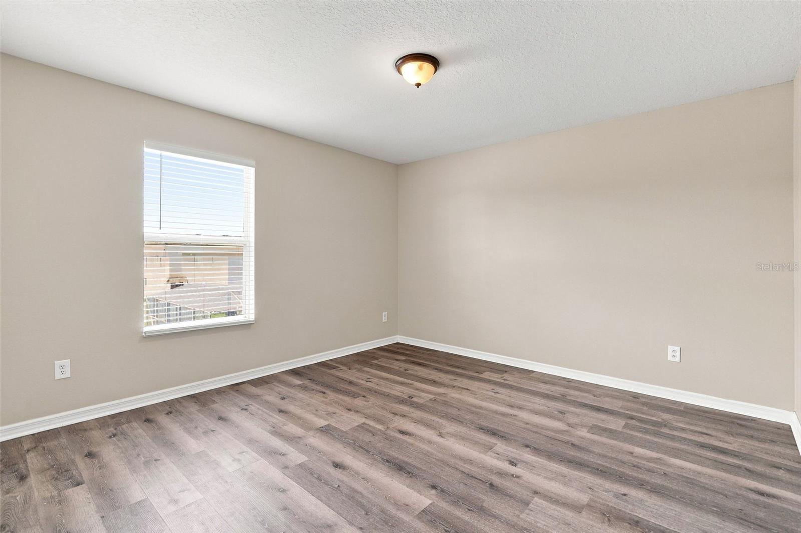 5123 CELLO WOOD LN