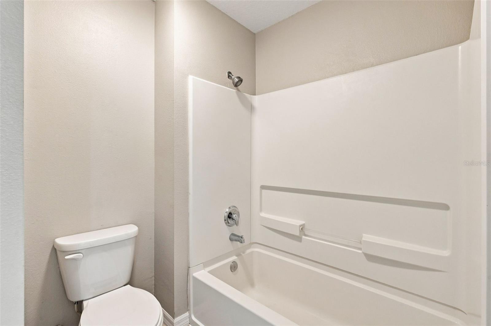 5123 CELLO WOOD LN
