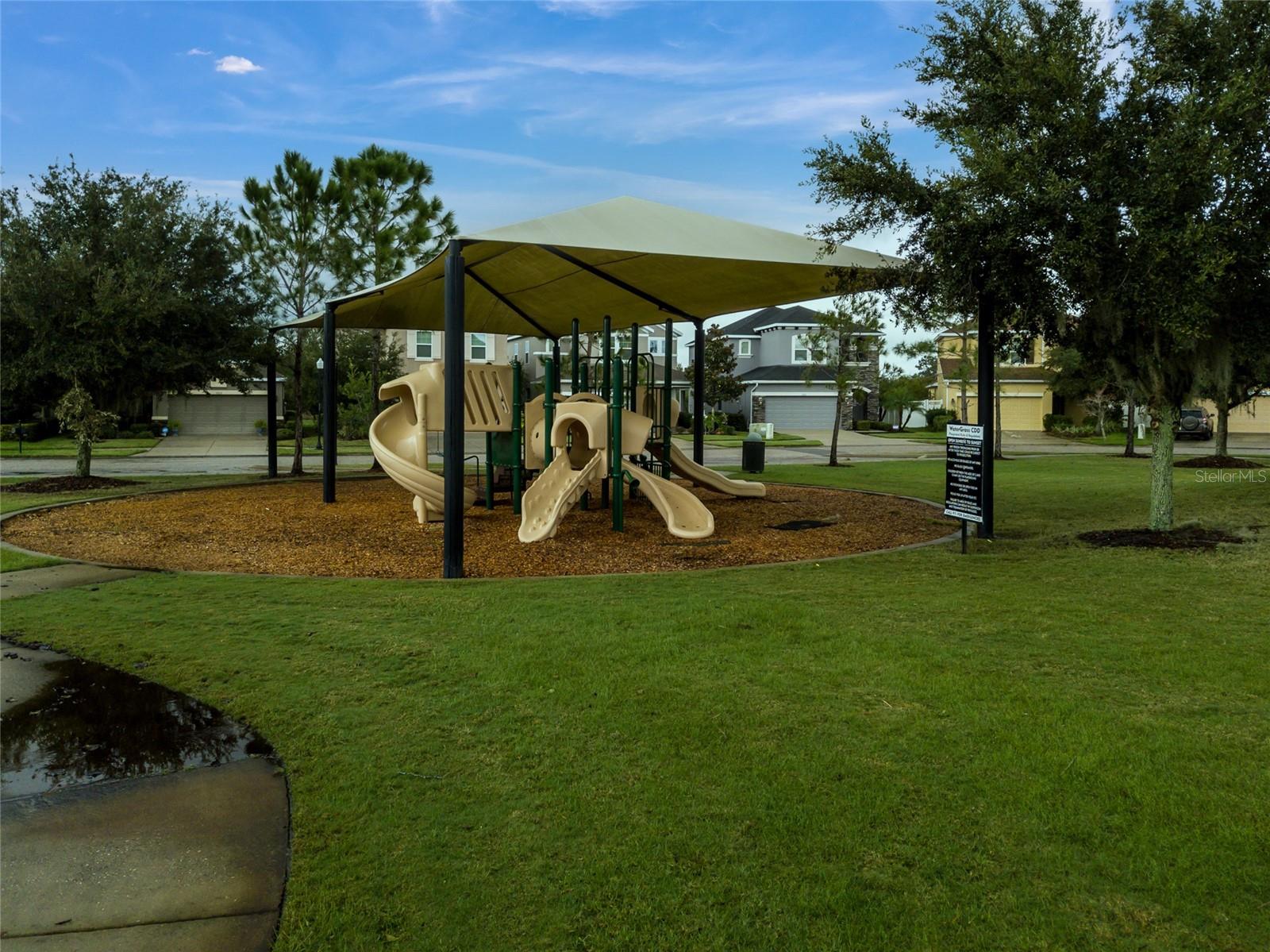 33564 WILLOW POINT CT