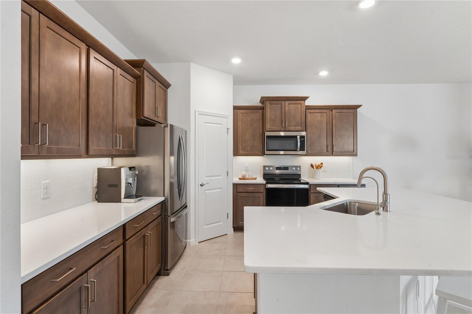 8580 BOLD CYPRESS LN