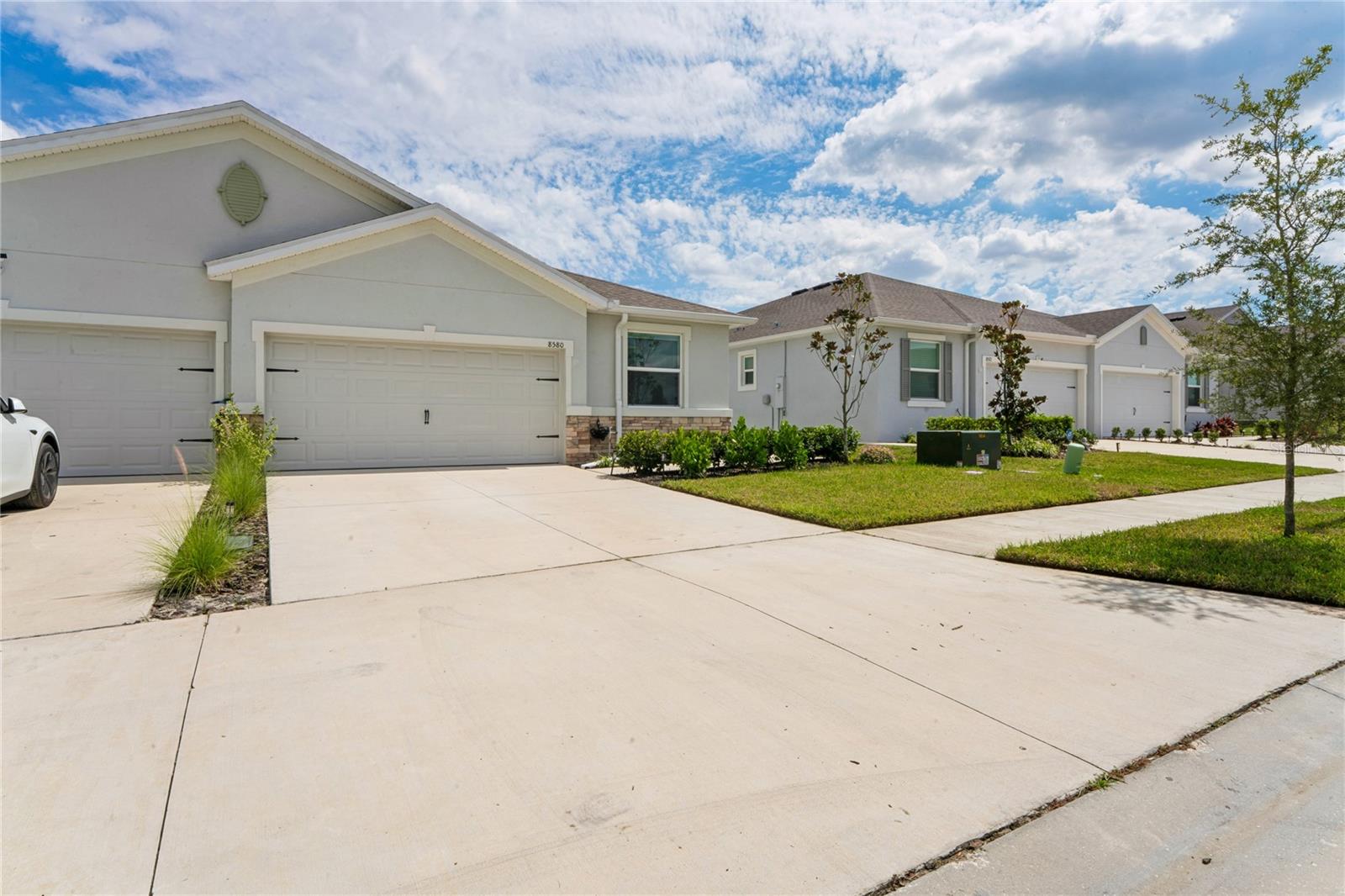 8580 BOLD CYPRESS LN