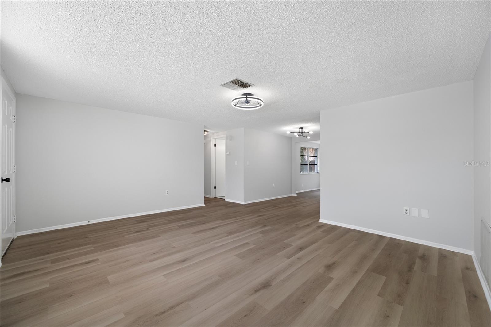 11724 PAIGE DR