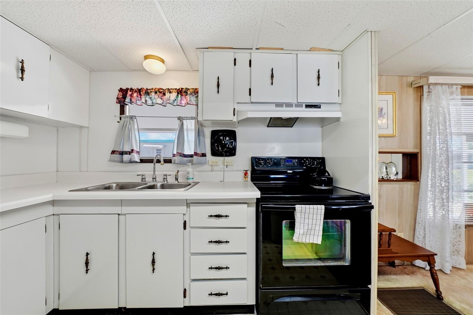 12110 PAWNEE DR