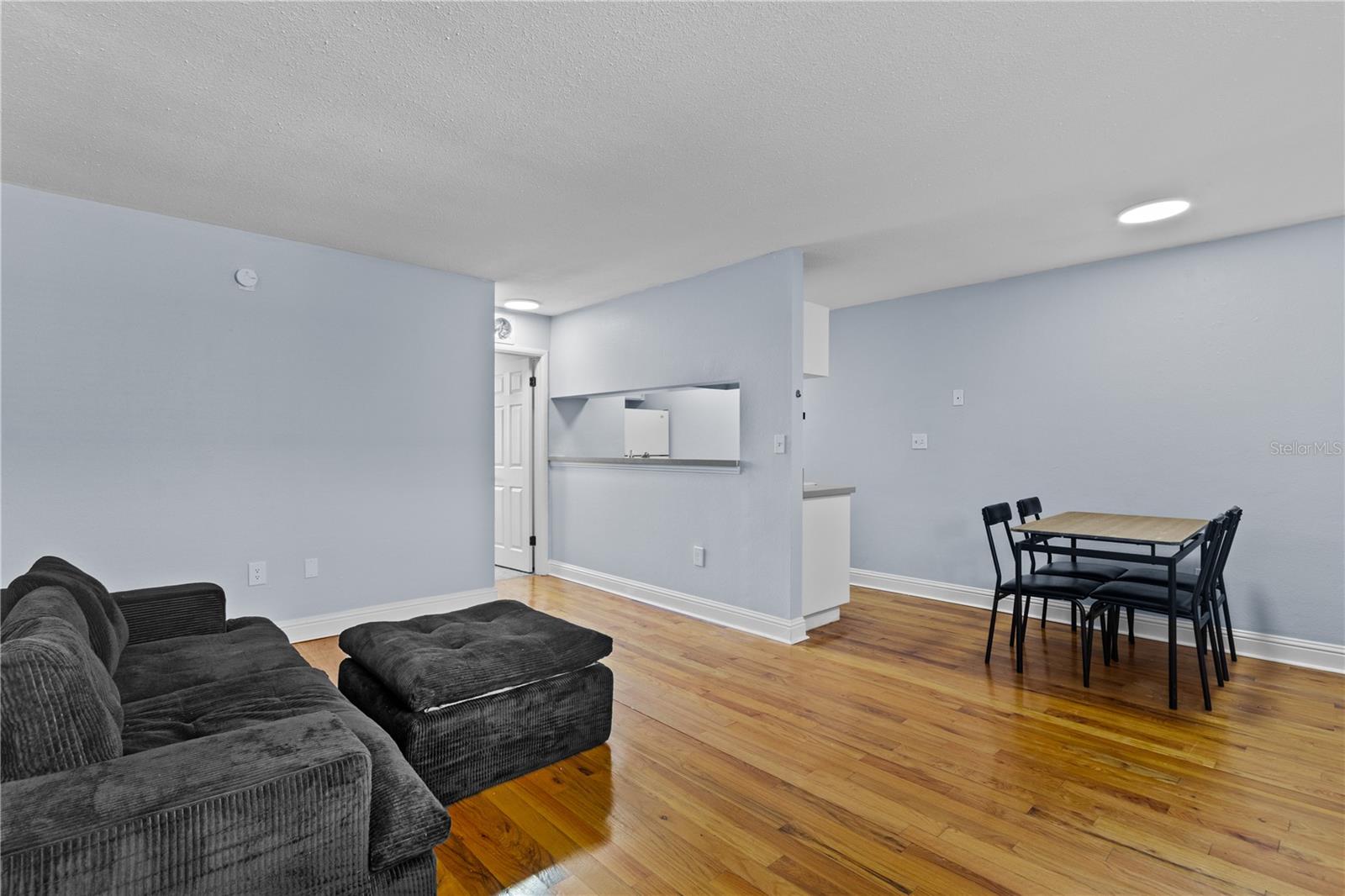 1301 S HOWARD AVE #B18