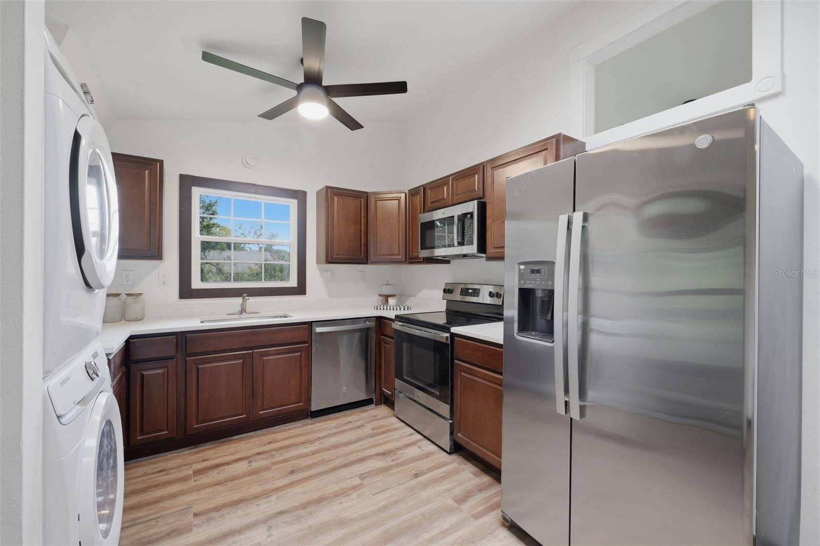 15017 DAYTON DR