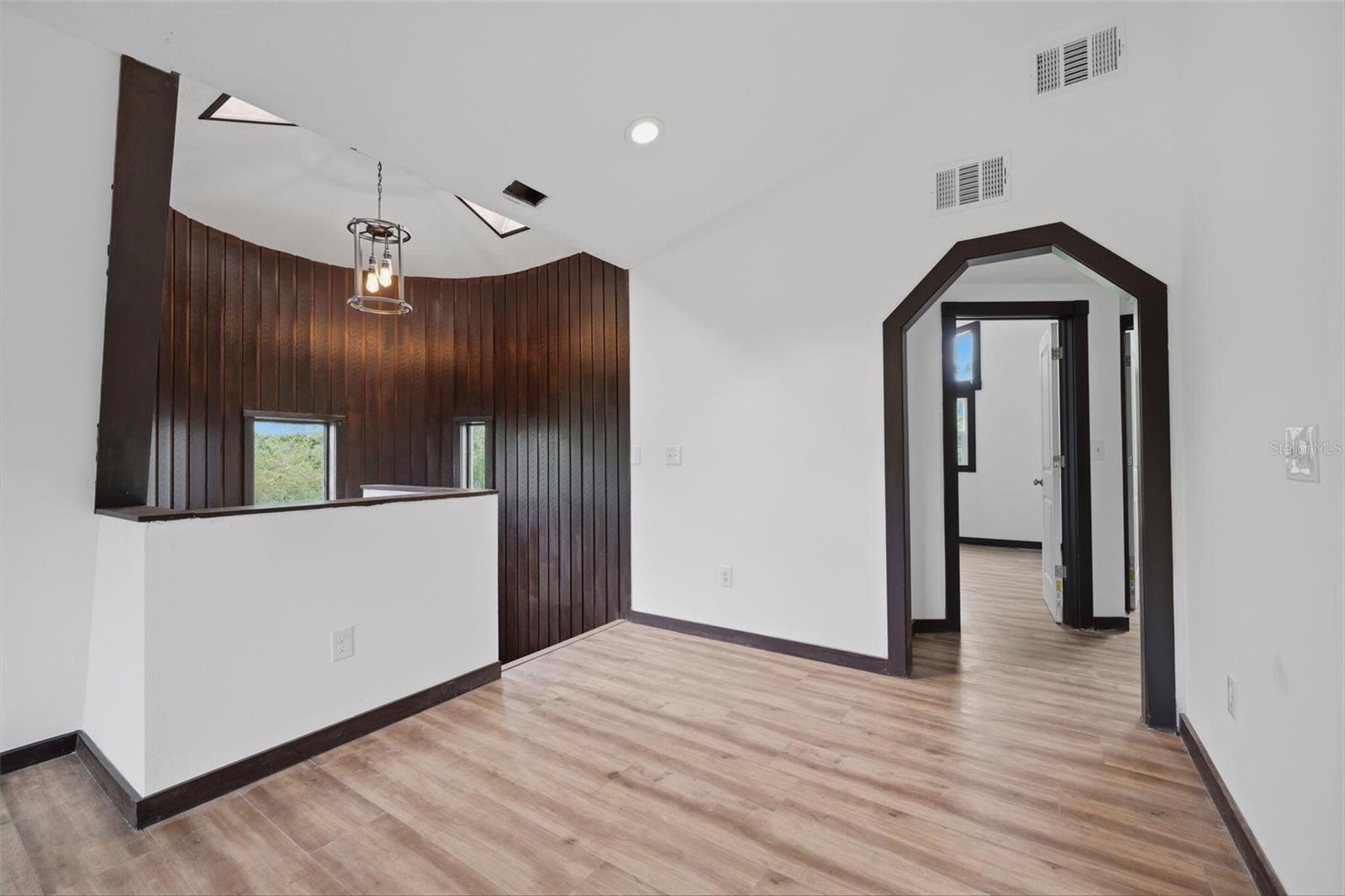 15017 DAYTON DR