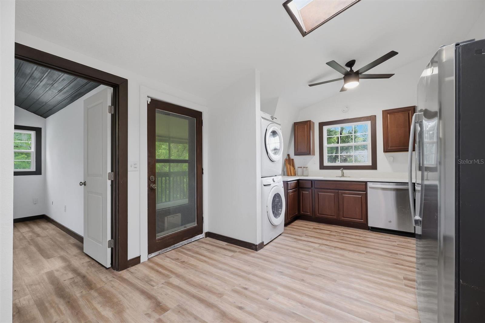 15017 DAYTON DR