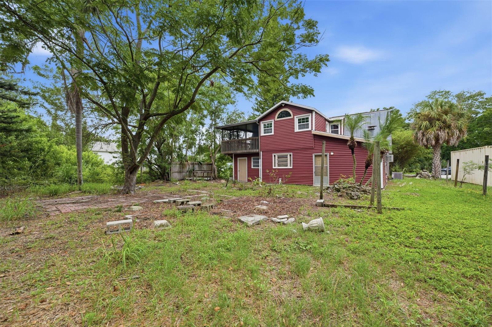 15017 DAYTON DR