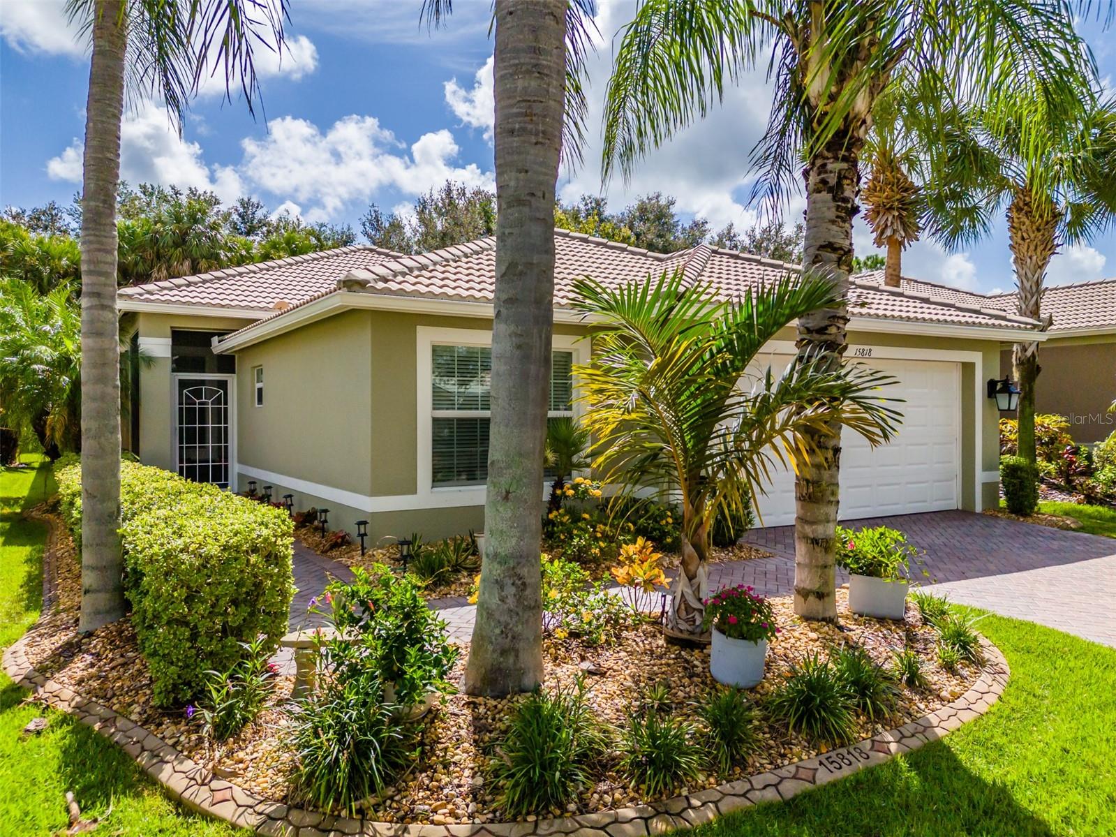 15818 COBBLE MILL DR