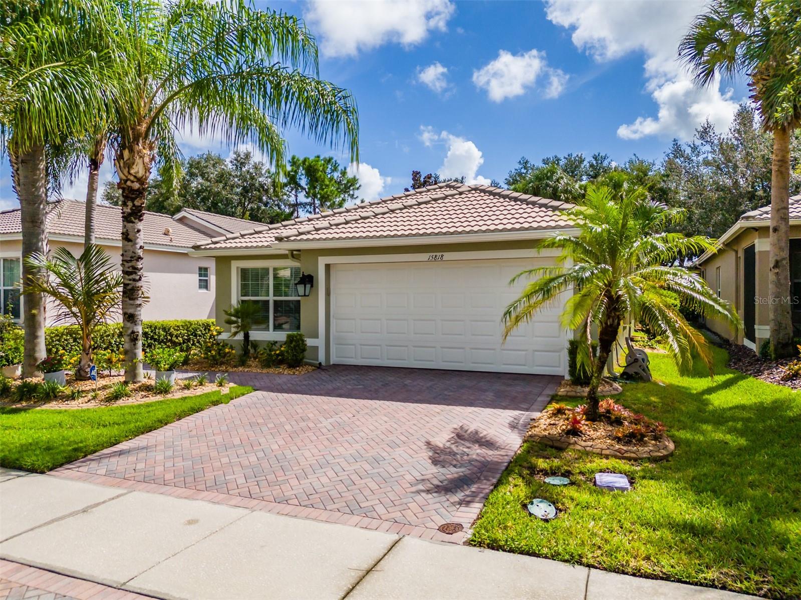15818 COBBLE MILL DR
