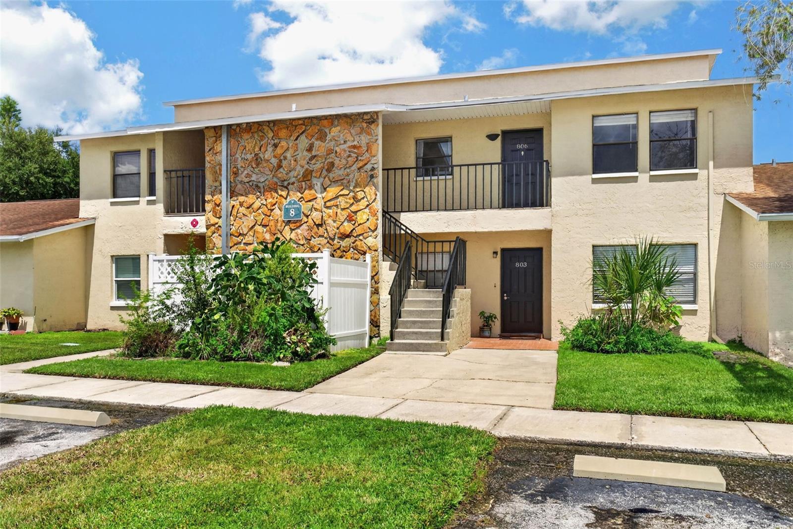6301 58th St N #806, Pinellas Park