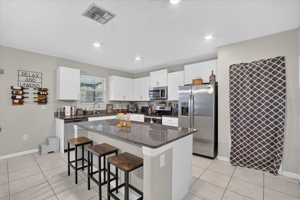13009 MEADOW POND PL