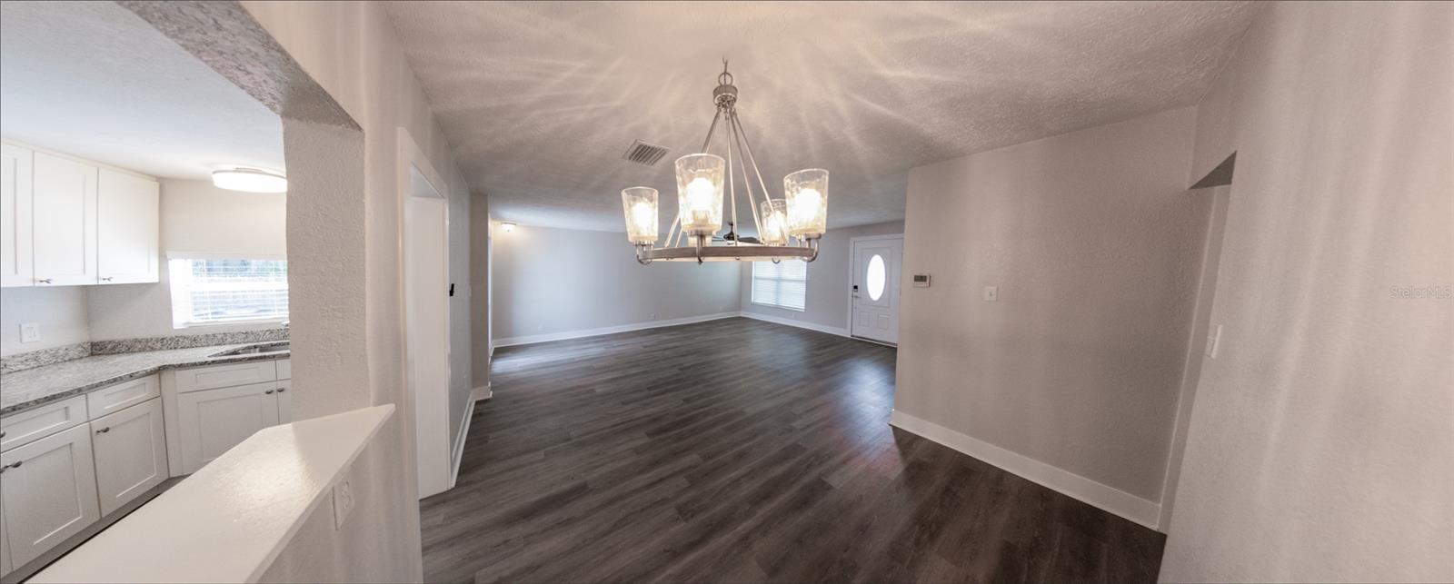 4710 W PRICE AVE