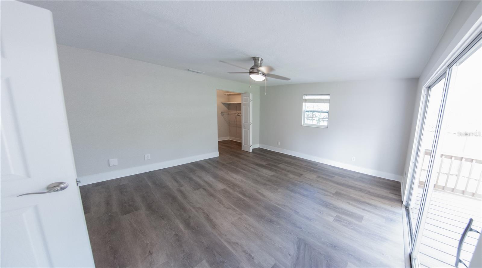 4710 W PRICE AVE