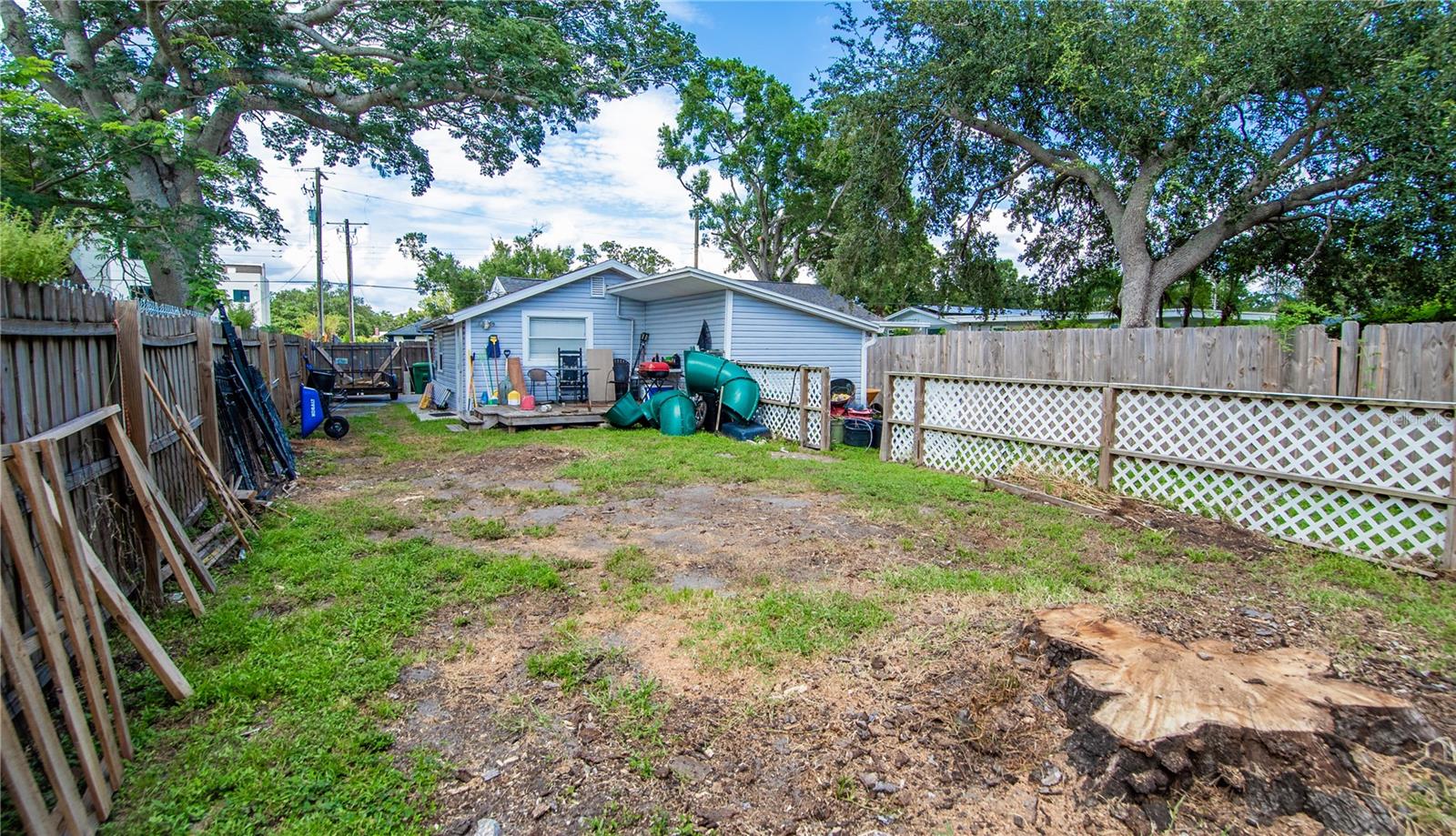 4710 W PRICE AVE