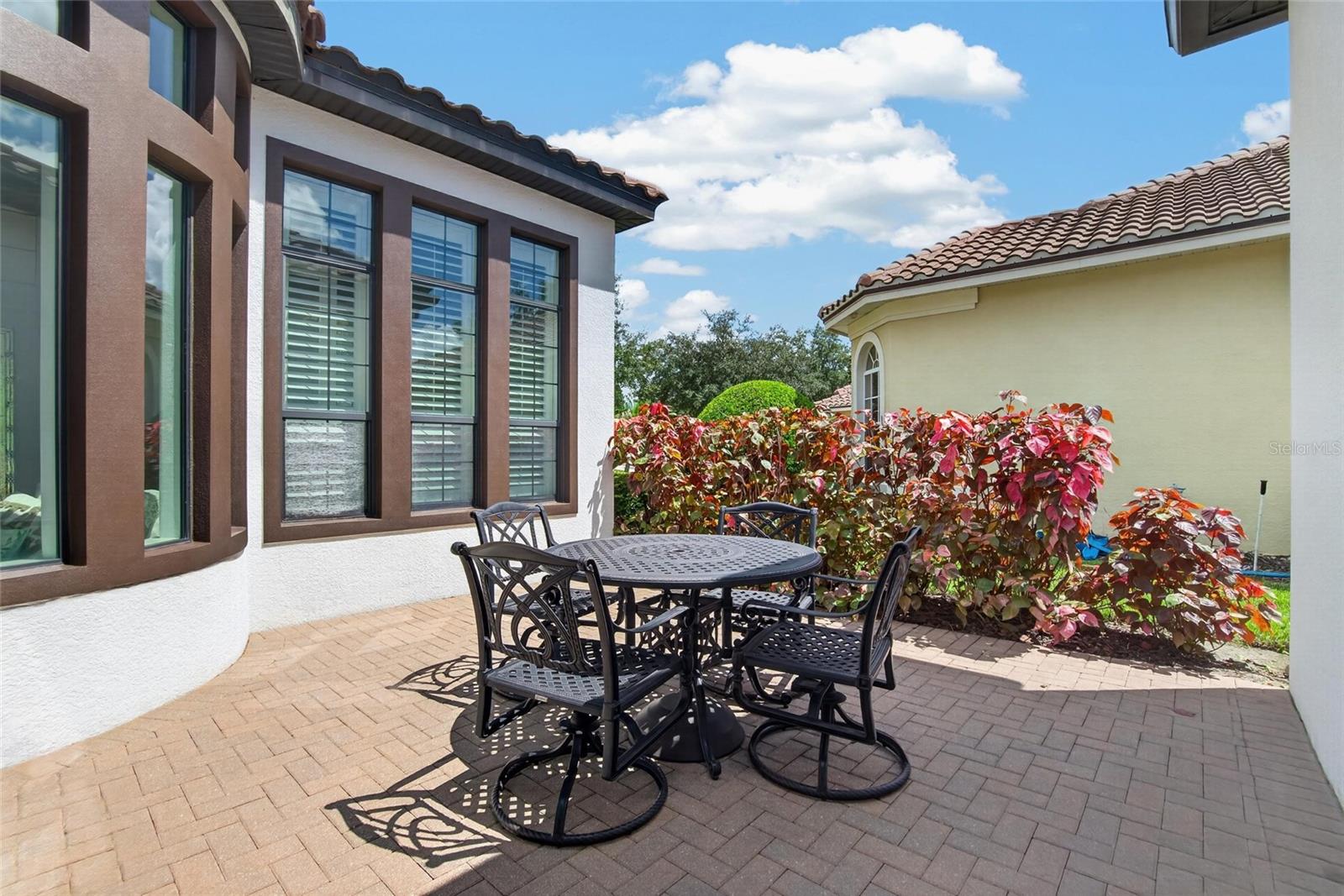 8467 DUNHAM STATION DR