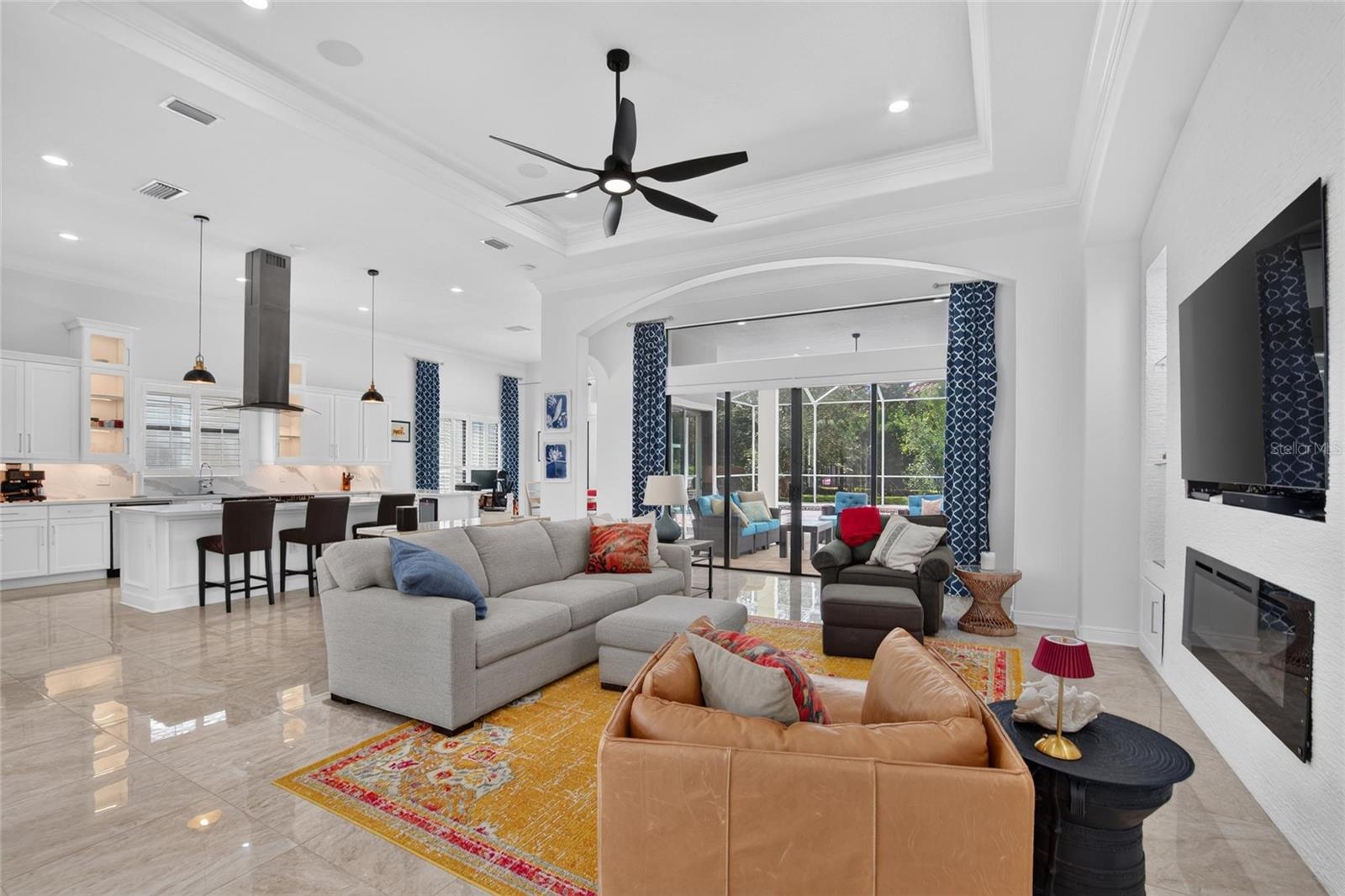 8467 DUNHAM STATION DR