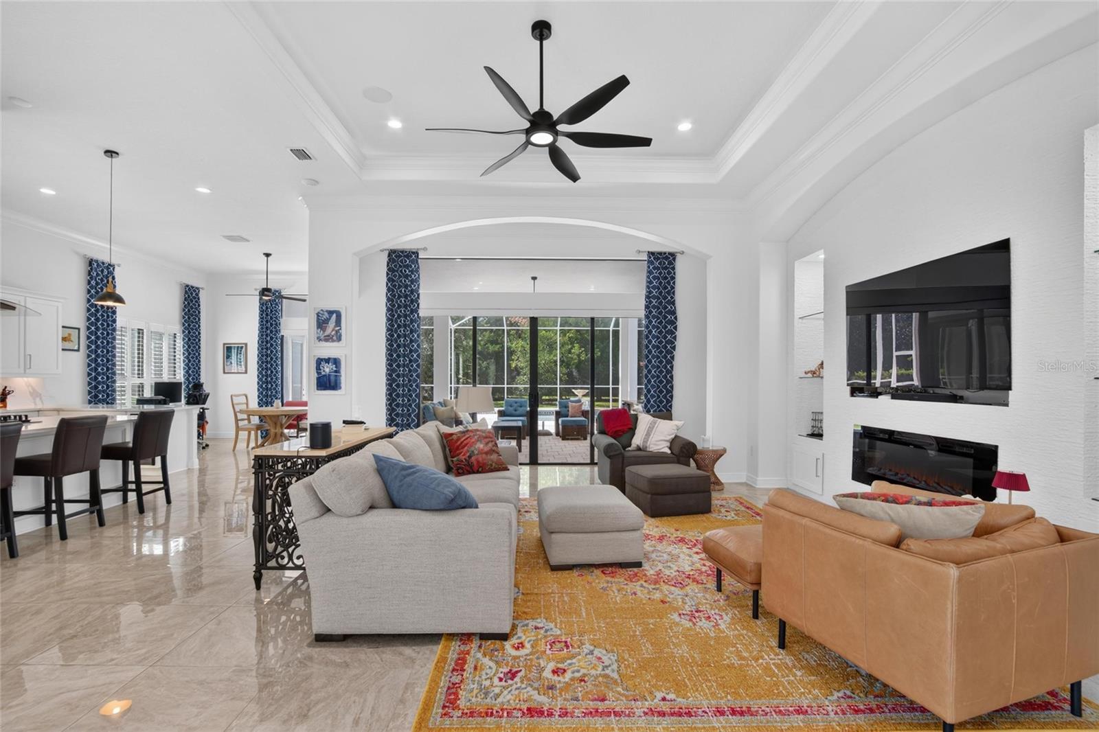 8467 DUNHAM STATION DR