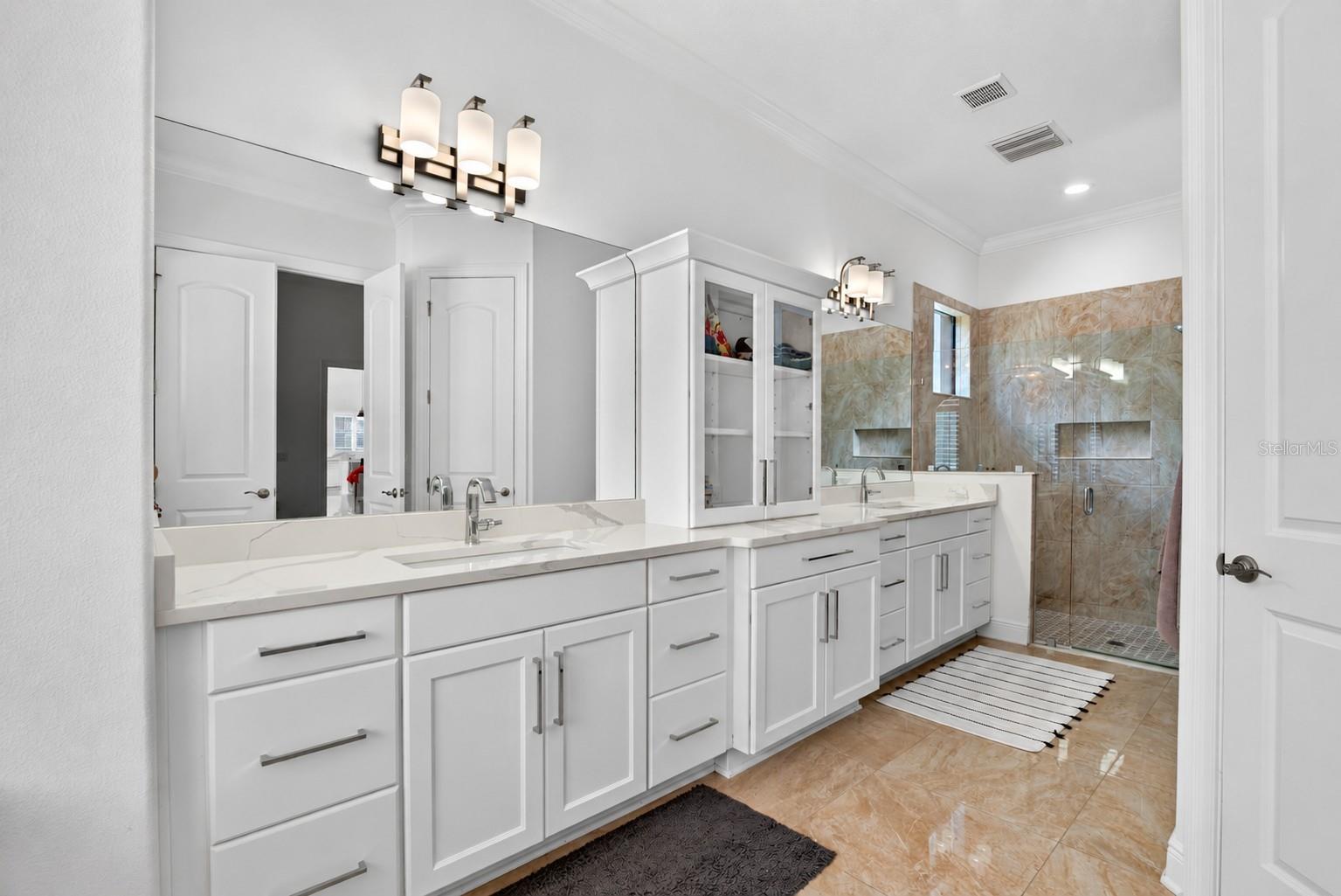 8467 DUNHAM STATION DR