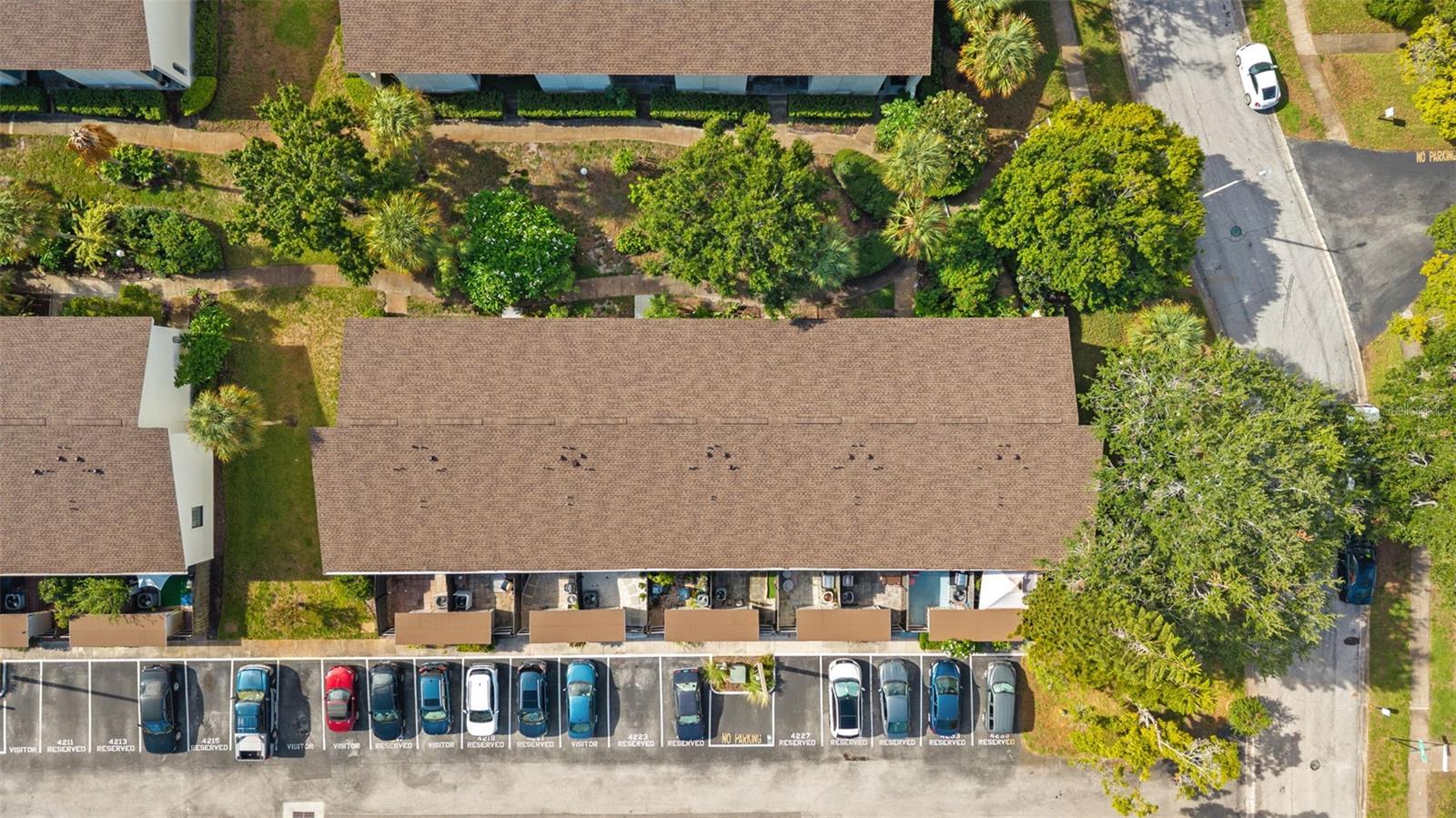 4227 LA PALMA CT