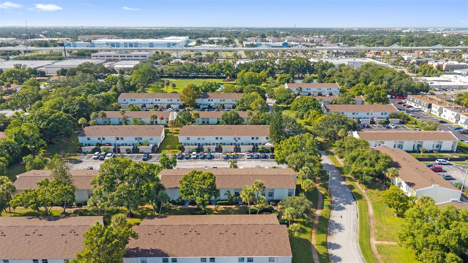 4227 LA PALMA CT