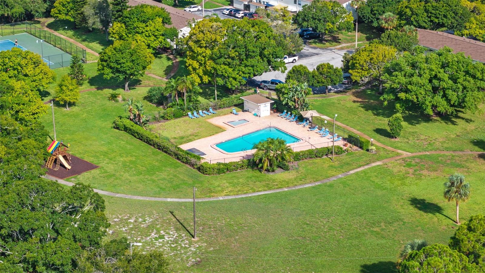 4227 LA PALMA CT