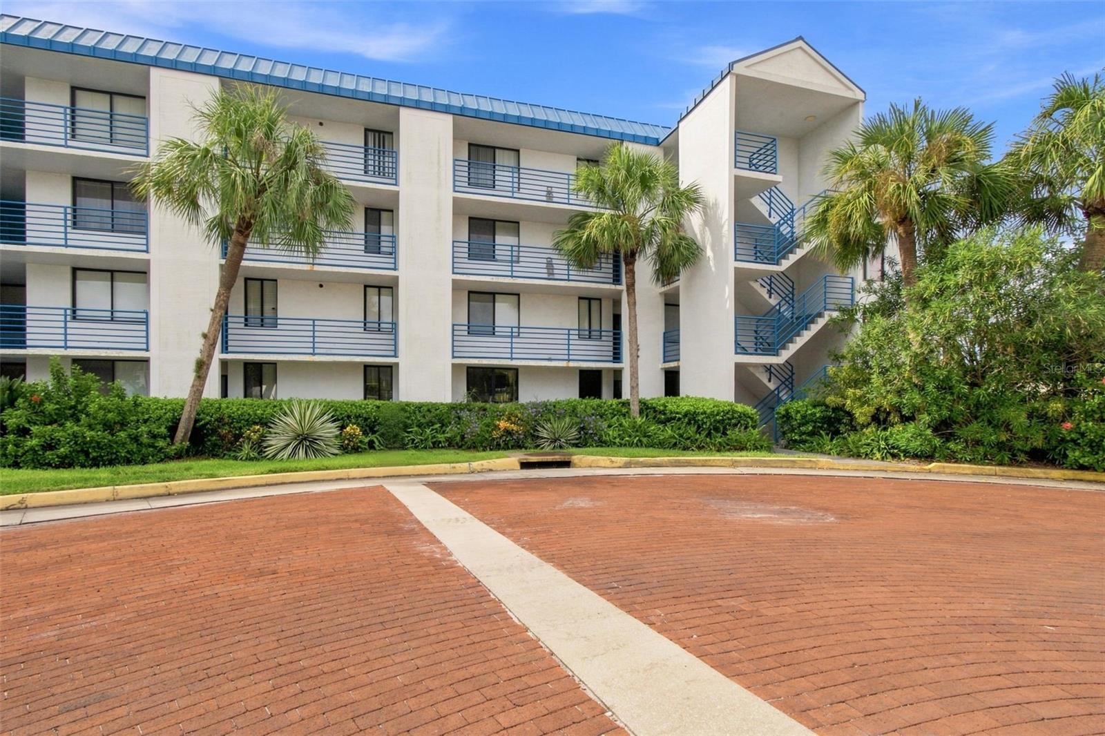 2424 W TAMPA BAY BLVD #L404