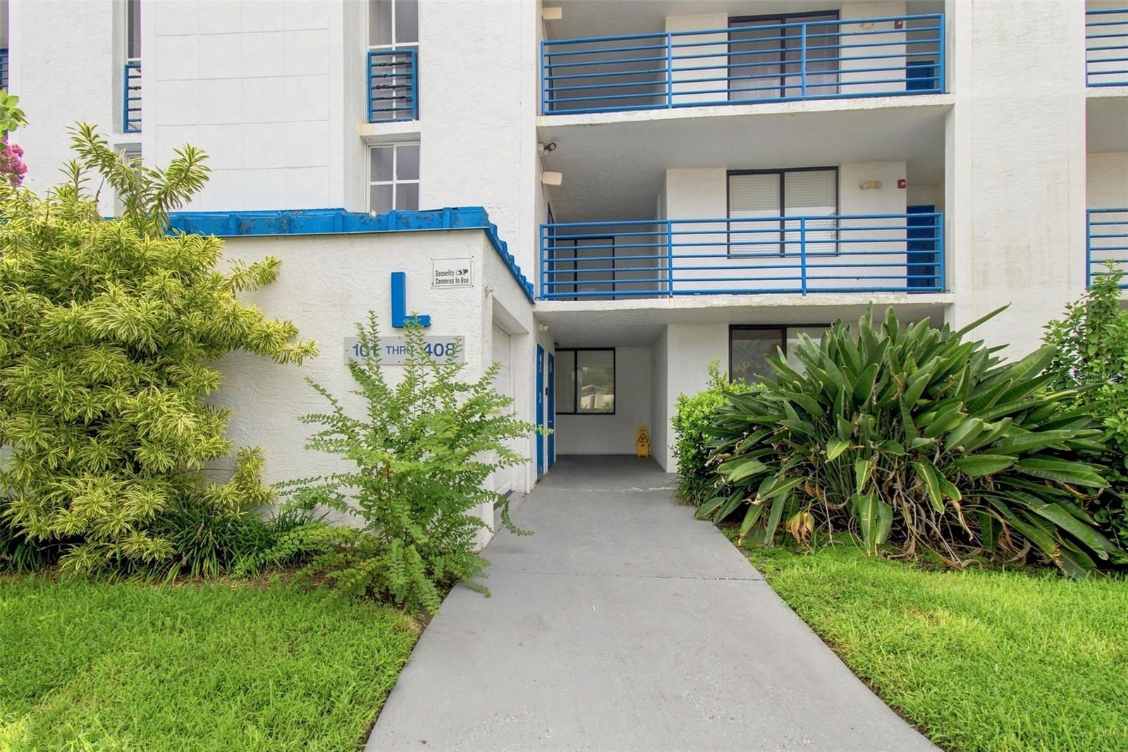 2424 W TAMPA BAY BLVD #L404