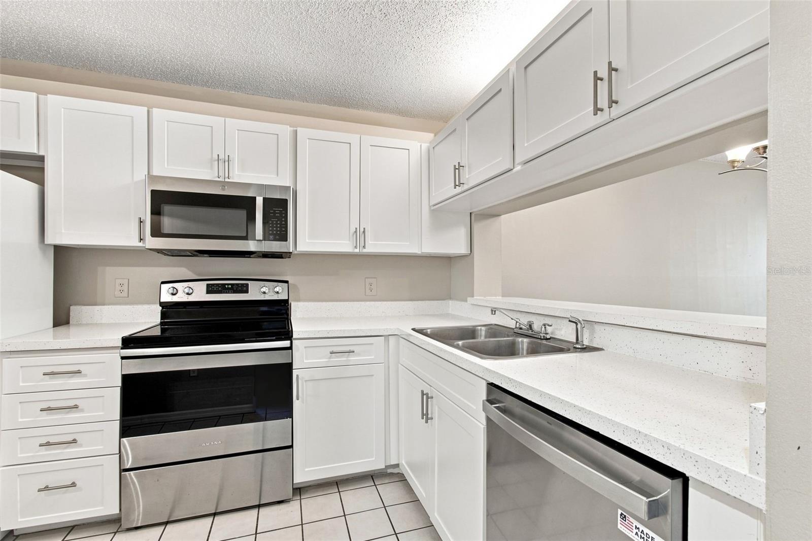 2424 W TAMPA BAY BLVD #L404