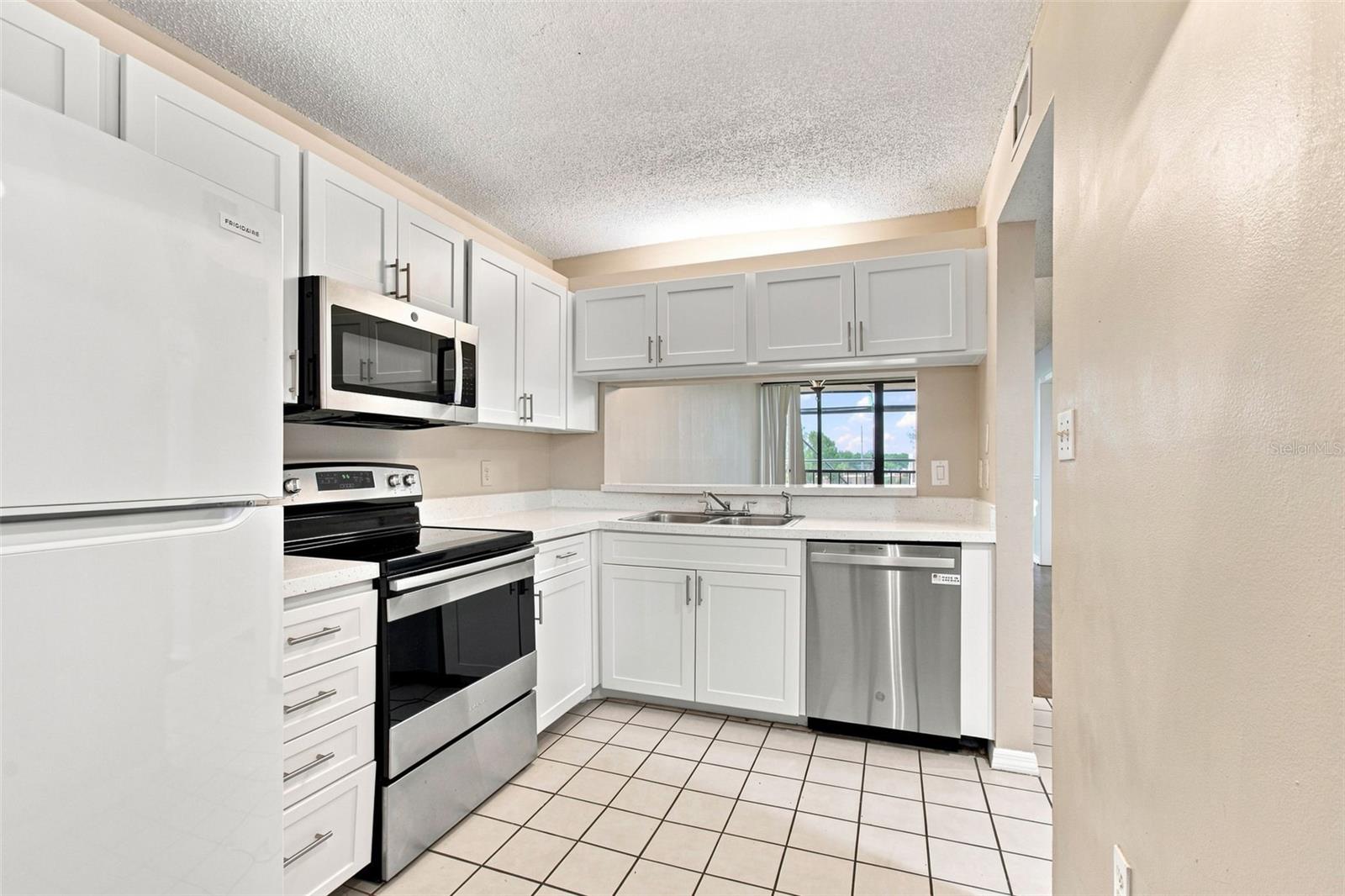 2424 W TAMPA BAY BLVD #L404