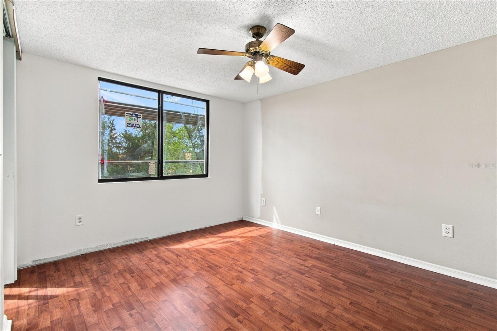 2424 W TAMPA BAY BLVD #L404