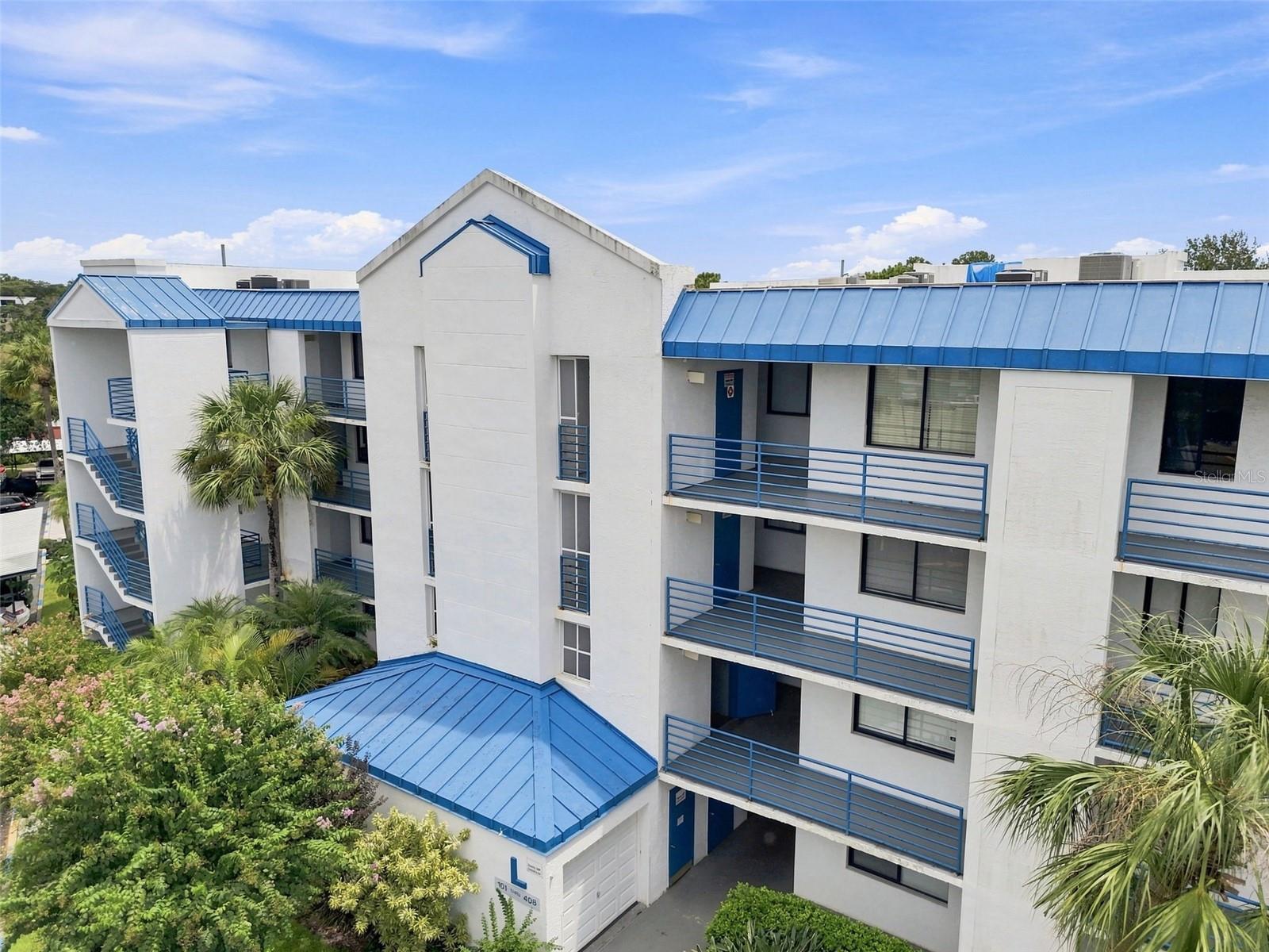 2424 W TAMPA BAY BLVD #L404