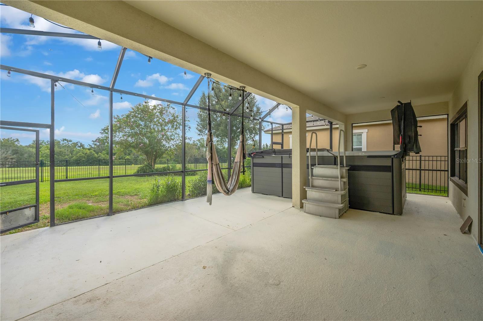 5830 WATERCOLOR DR