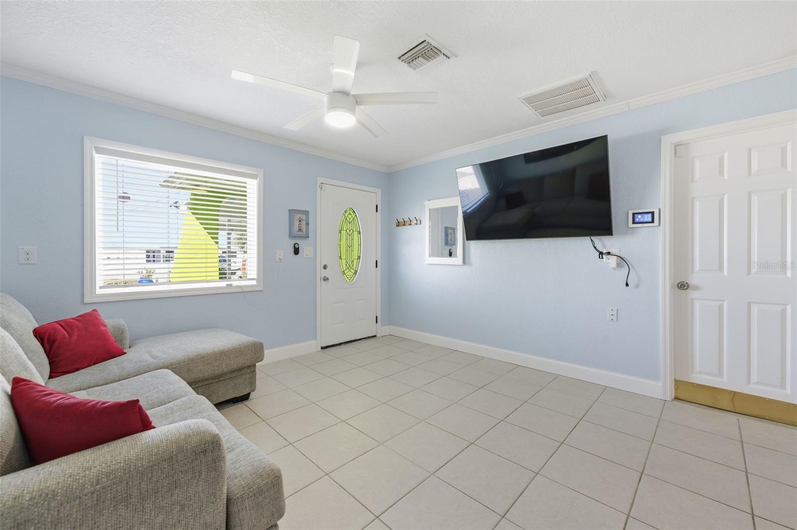 6424 BOATYARD DR