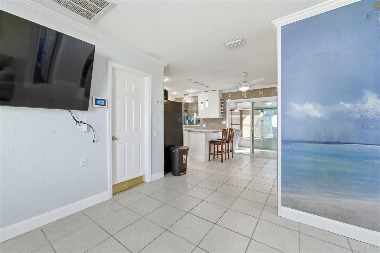 6424 BOATYARD DR