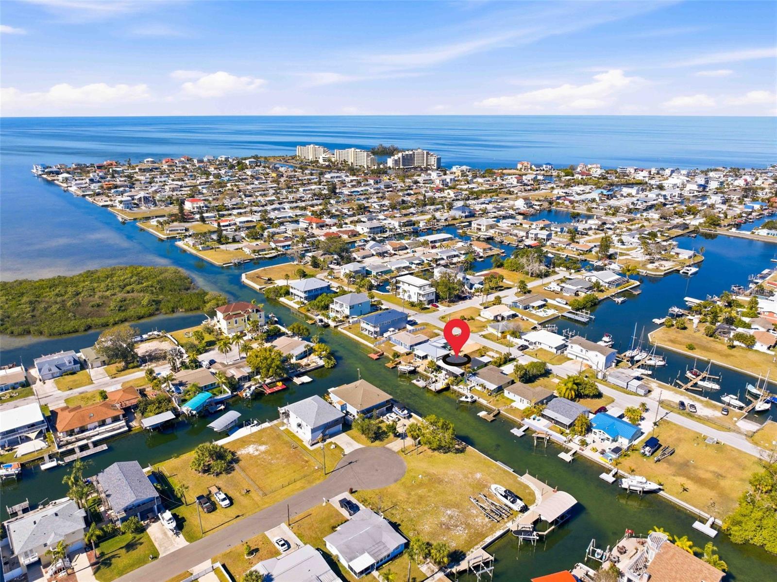 6424 BOATYARD DR
