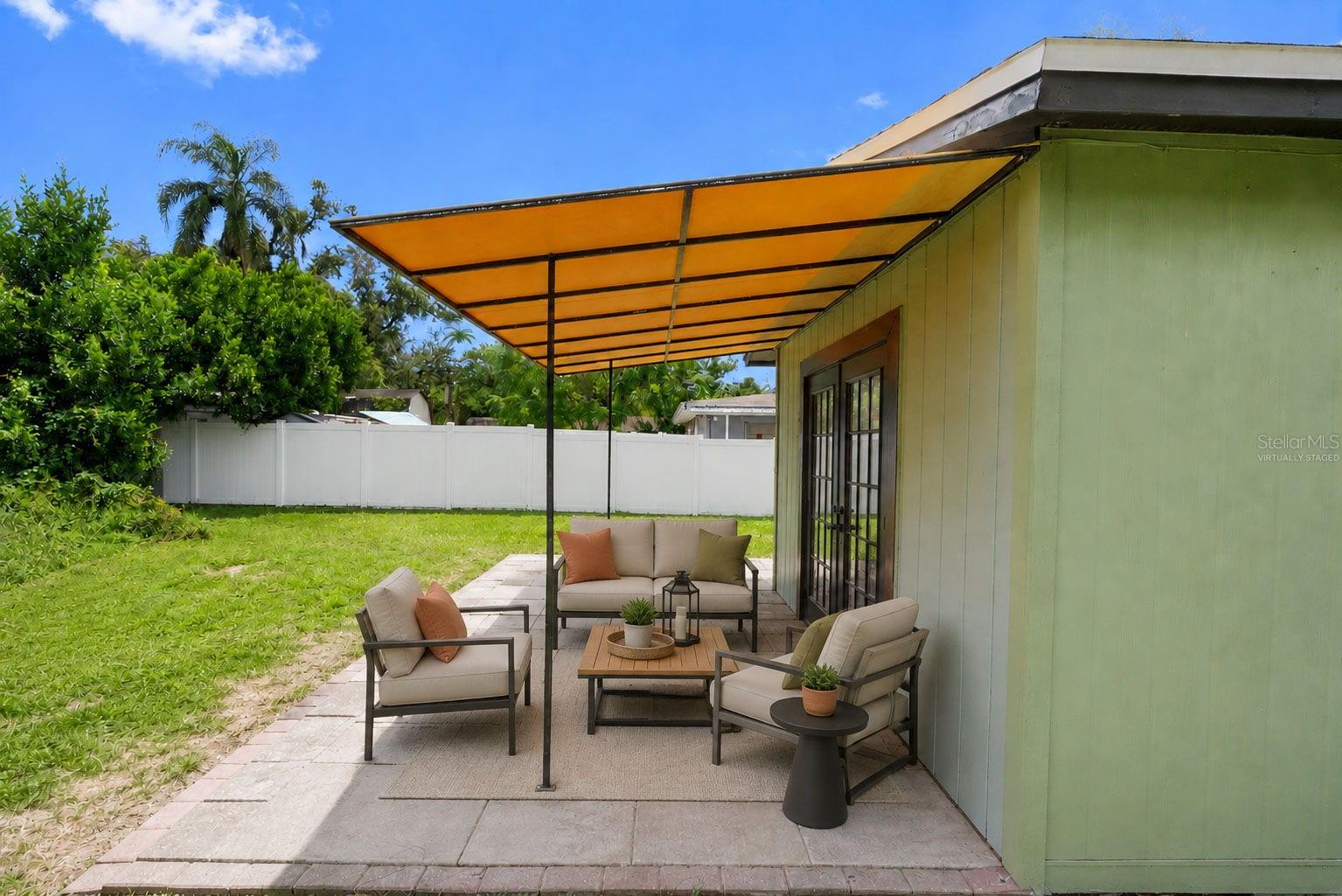 8709 EL PORTAL DR