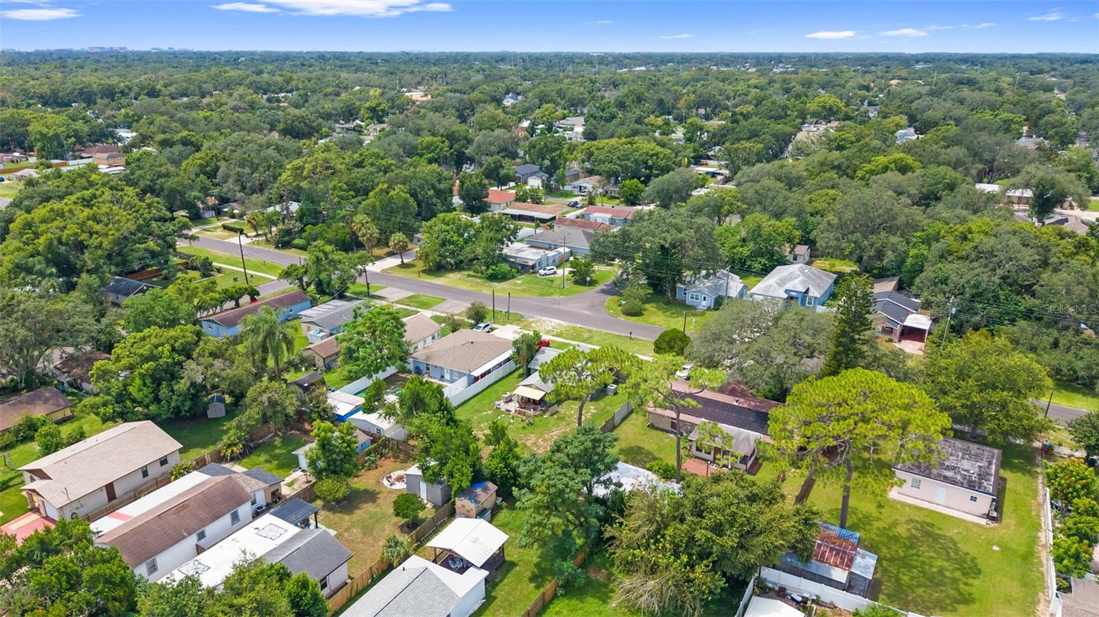 8709 EL PORTAL DR