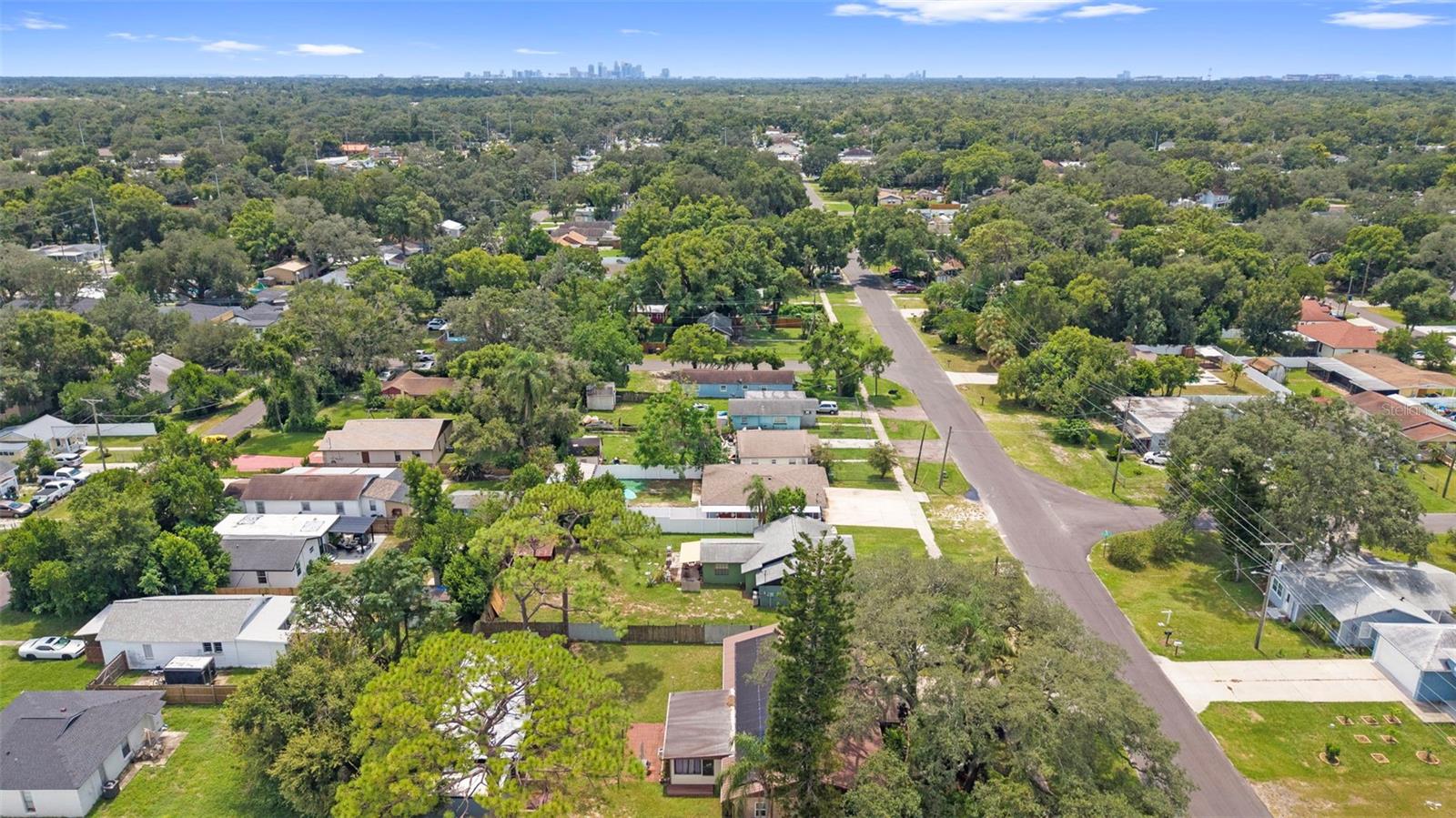 8709 EL PORTAL DR