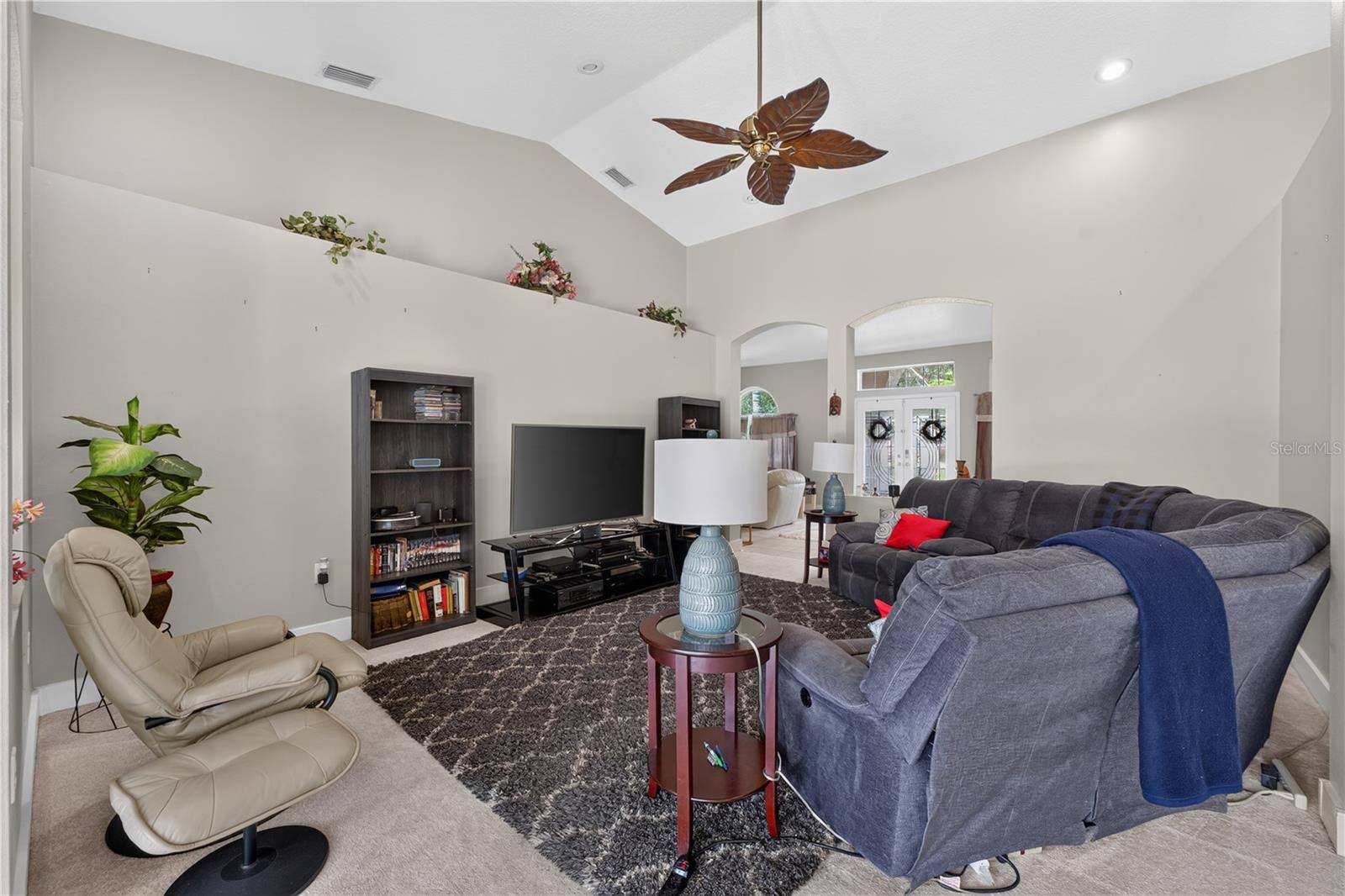 10160 WHISPER POINTE DR