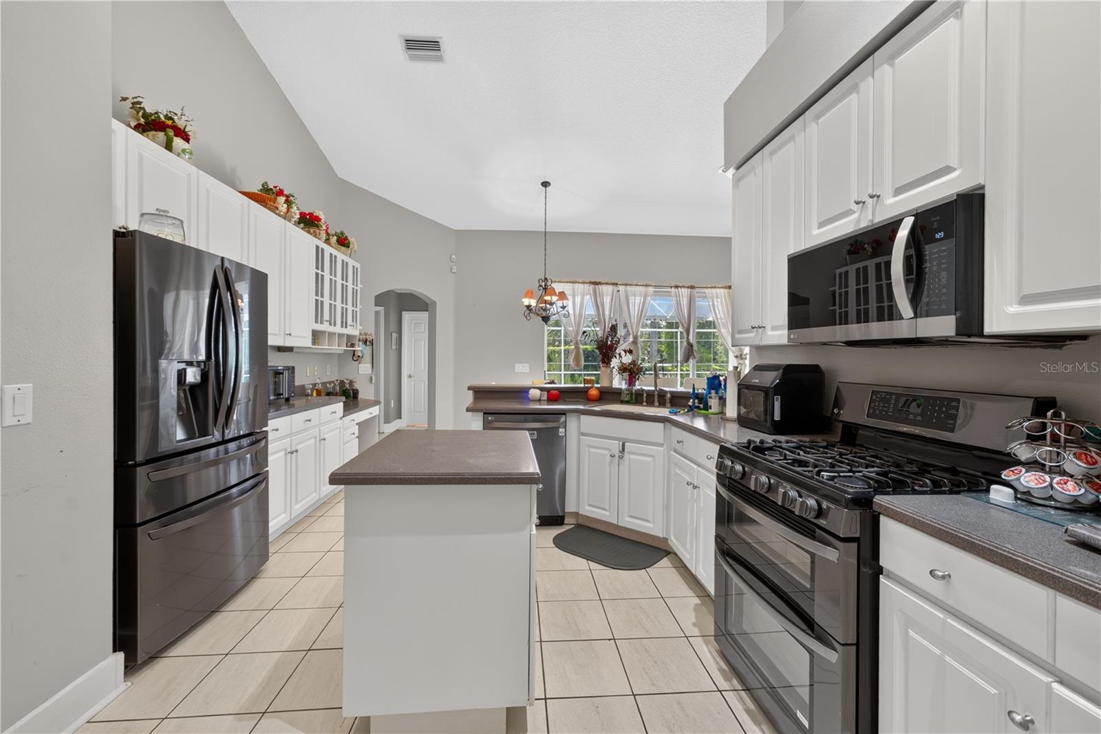 10160 WHISPER POINTE DR