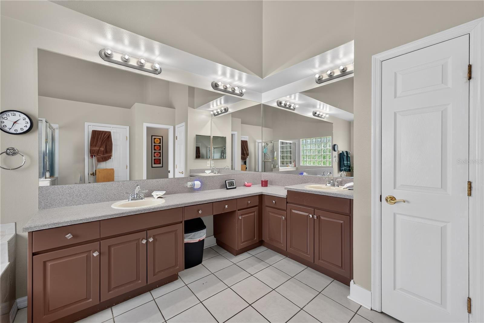 10160 WHISPER POINTE DR