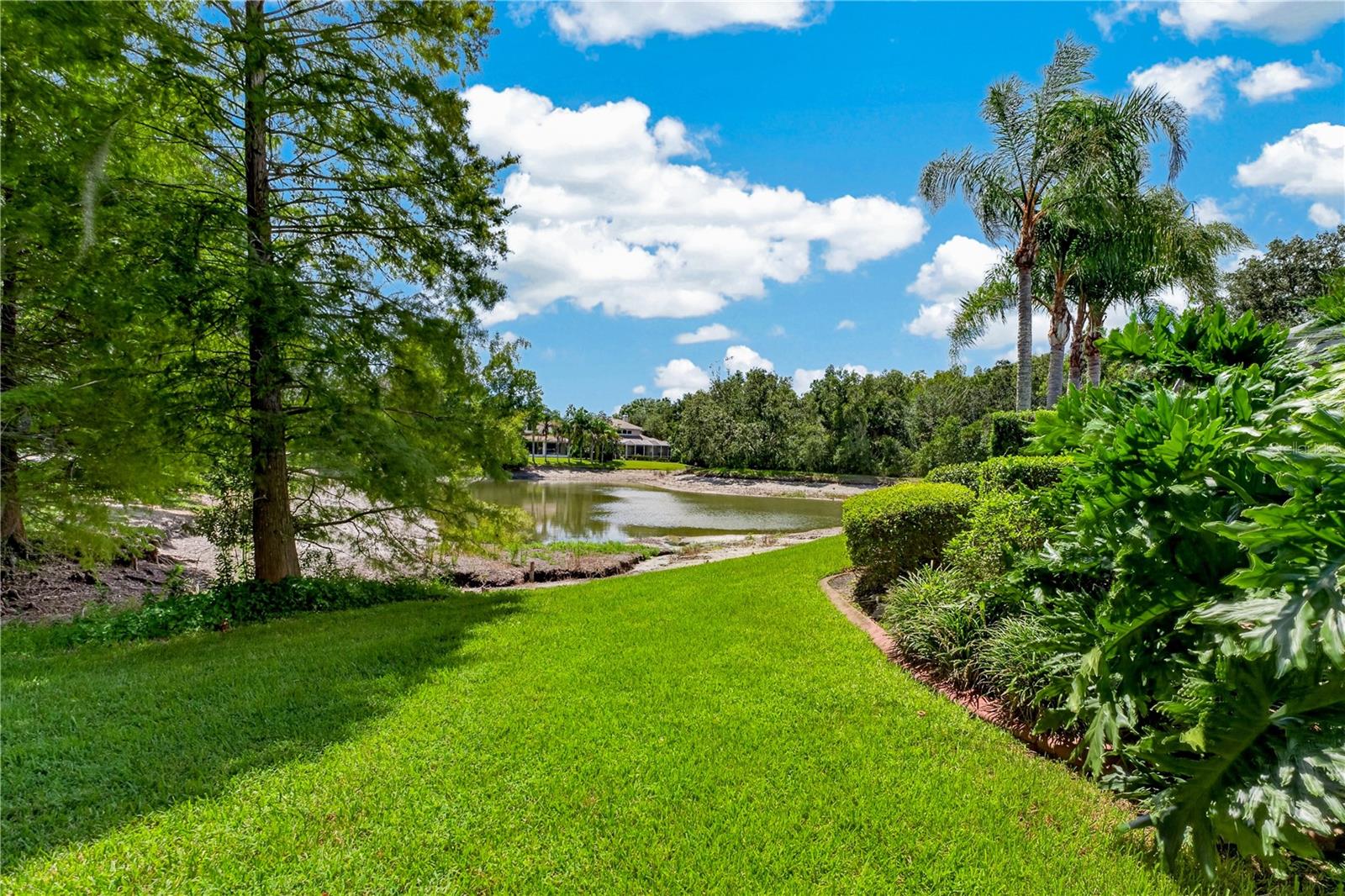 10160 WHISPER POINTE DR