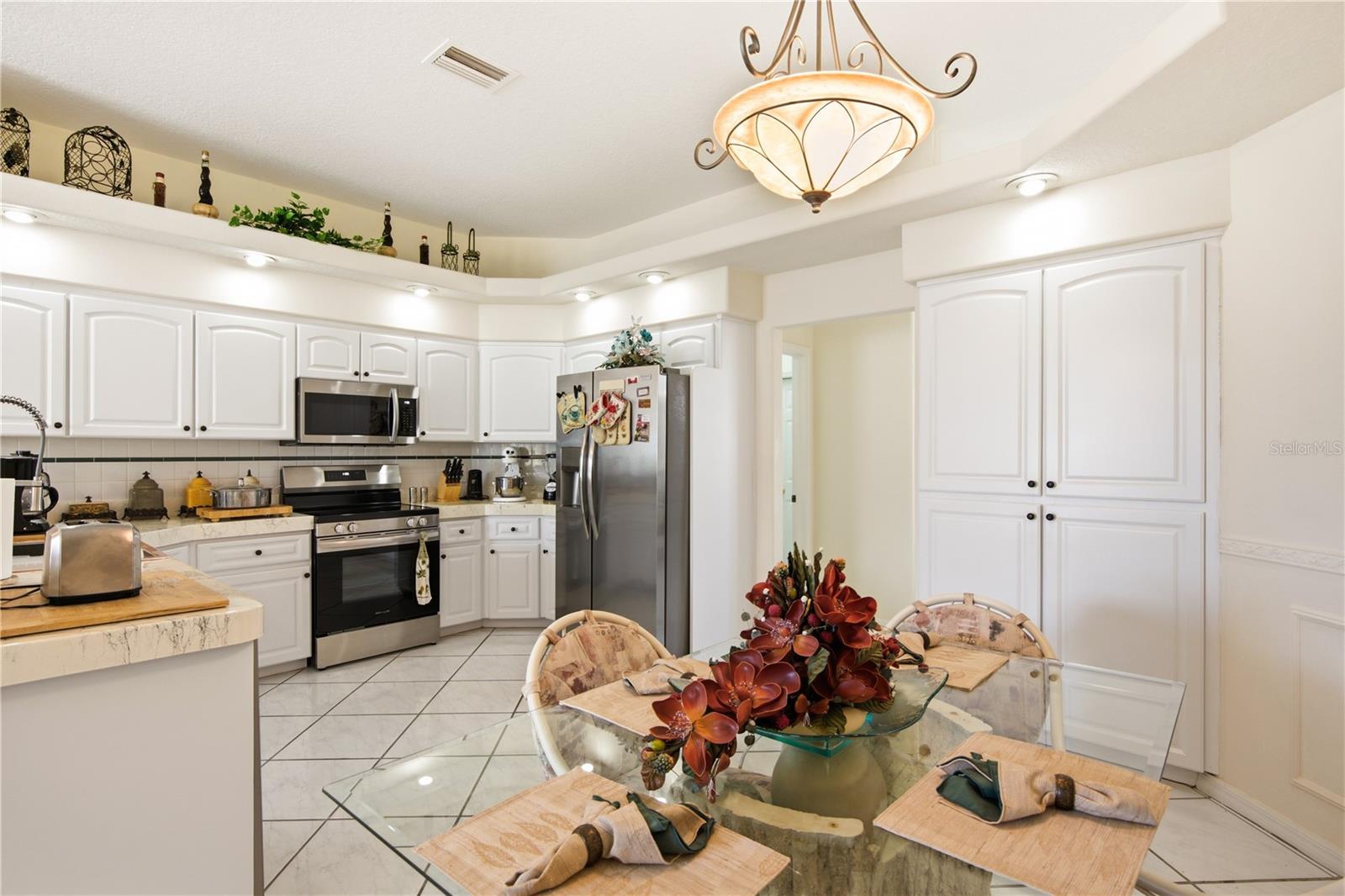 8704 CYPRESS LAKES BLVD